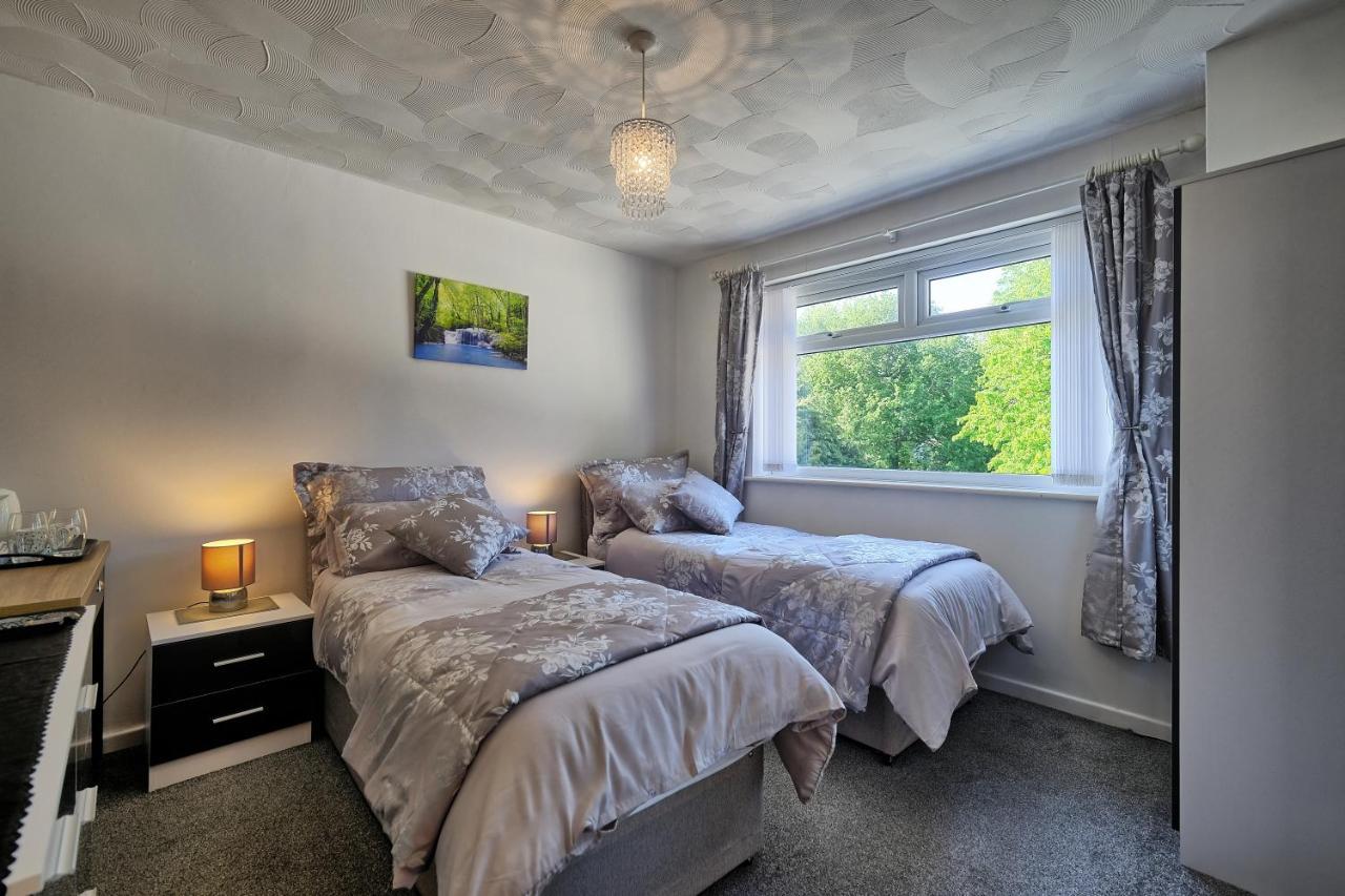Upton Village Guest House 버컨헤드 외부 사진